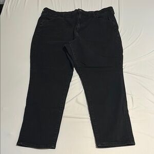 American Eagle extra high rise skinny jean black 22